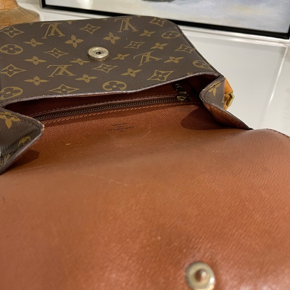 Auth LOUIS VUITTON Monogram Saint Cloud MM M51243 Crossbody Bag Brown Canvas - Picture 16 of 16